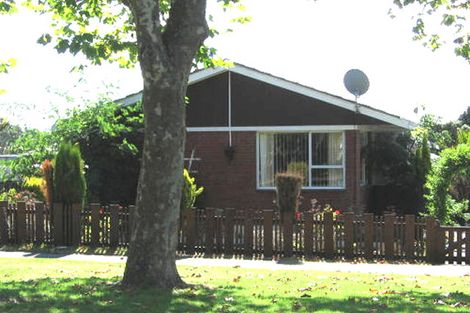 Photo of property in 3/19 Seabrook Avenue, New Lynn, Auckland, 0600