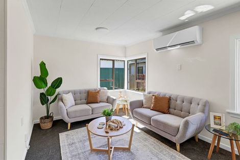 Photo of property in 65 Mackworth Street, Woolston, Christchurch, 8062