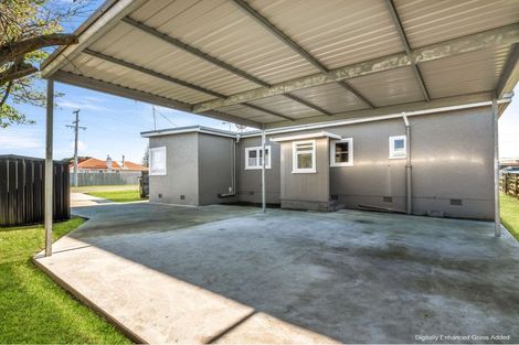 Photo of property in 20 Miro Street, Castlecliff, Whanganui, 4501