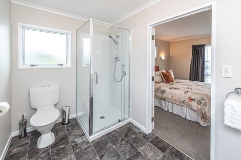 Photo of property in 72 Treadwell Street, Springvale, Whanganui, 4501