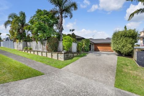 Photo of property in 19 Ysabel Crescent, The Gardens, Auckland, 2105