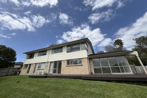 Photo of property in 17 Meteor Place, Schnapper Rock, Auckland, 0632