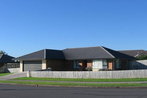 Photo of property in 1 Glen Osborne Terrace, Flat Bush, Auckland, 2019