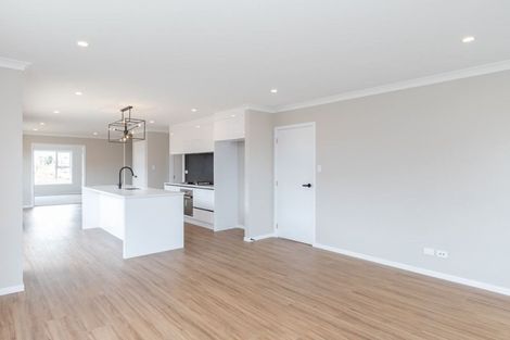 Photo of property in 8 Lavinias Way, Chartwell, Hamilton, 3210