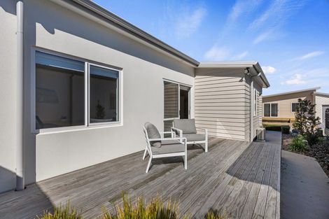 Photo of property in 73 Riley Crescent, Papamoa Beach, 3118