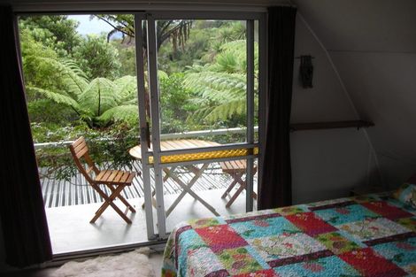 Photo of property in 5 Nikau Street, Duncan Bay, Tennyson Inlet, 7195