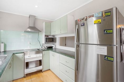 Photo of property in 41 Loughanure Place, Massey, Auckland, 0614