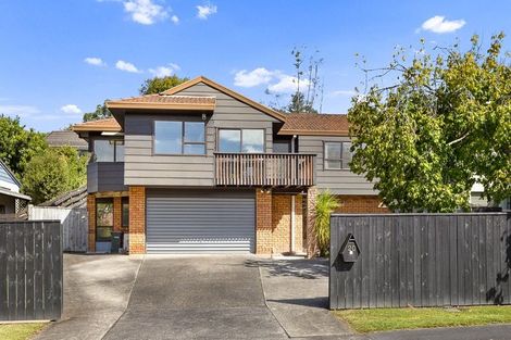 Photo of property in 20 Sandiacre Way, Browns Bay, Auckland, 0630