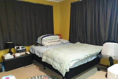 Photo of property in 33 Juniper Road, Sunnynook, Auckland, 0620