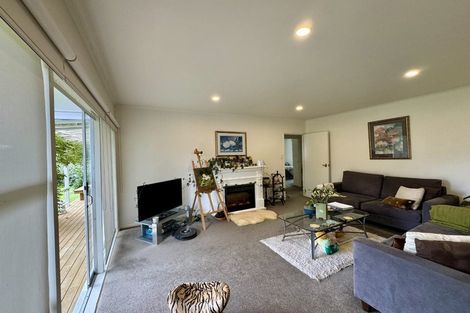 Photo of property in 121 Muir Avenue, Mangere Bridge, Auckland, 2022