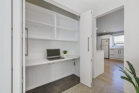 Photo of property in 17 Sayers Crescent, Ilam, Christchurch, 8041