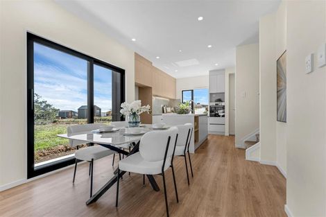 Photo of property in 20 Piringa Road, Pukekohe, 2120