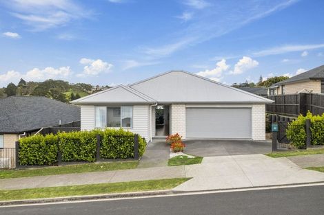 Photo of property in 3 Tararua Street, Massey, Auckland, 0614