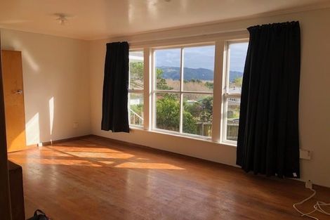 Photo of property in 31ab Kokiri Crescent, Waitangirua, Porirua, 5024