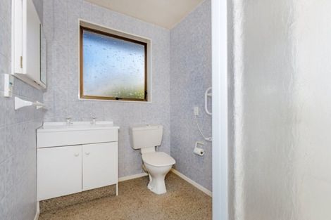 Photo of property in 1/160b Highsted Road, Casebrook, Christchurch, 8051