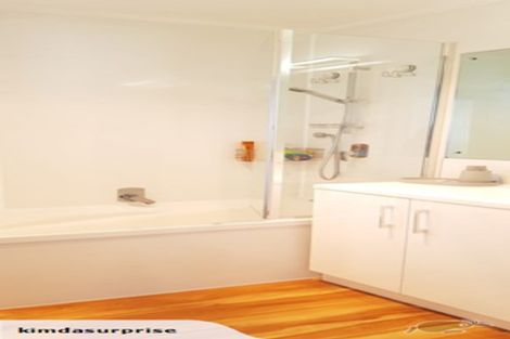 Photo of property in 21 Kuparu Place, Ruakaka, 0116