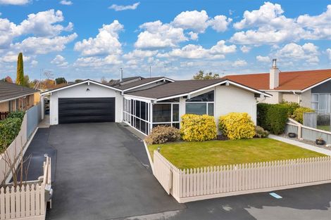 Photo of property in 20 Keldon Avenue, Rangiora, 7400
