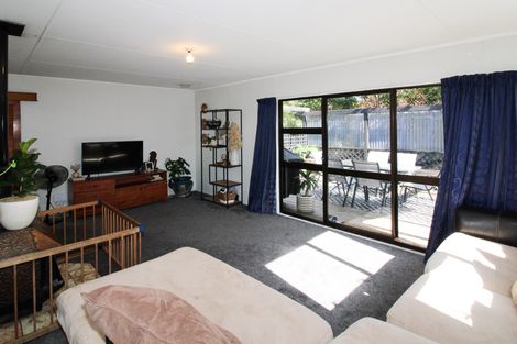 Photo of property in 28 King Street, Carterton, 5713