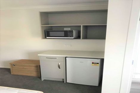 Photo of property in 85u2 Cameron Road, Hamilton East, Hamilton, 3216