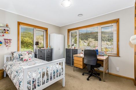 Photo of property in 25a Field Street, Silverstream, Upper Hutt, 5019