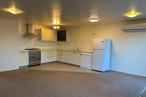 Photo of property in 14 Kopiko Way, Brooklyn, Wellington, 6021