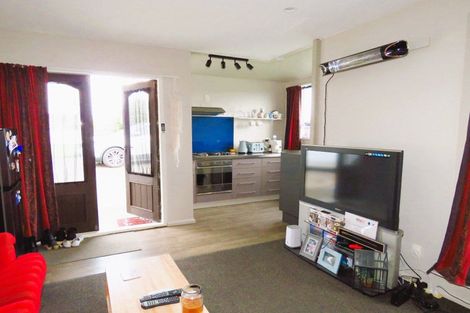 Photo of property in 35 Domett Street, Westport, 7825