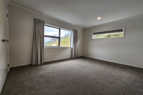 Photo of property in 214a Navigation Drive, Whitby, Porirua, 5024