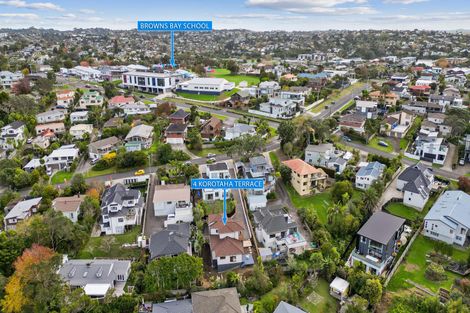 Photo of property in 4 Korotaha Terrace, Rothesay Bay, Auckland, 0630