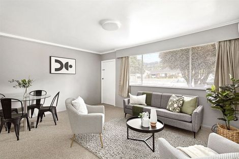 Photo of property in 2/246 Main Road, Tawa, Wellington, 5028