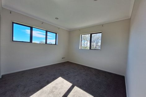 Photo of property in 28a Wallson Crescent, Wiri, Auckland, 2104