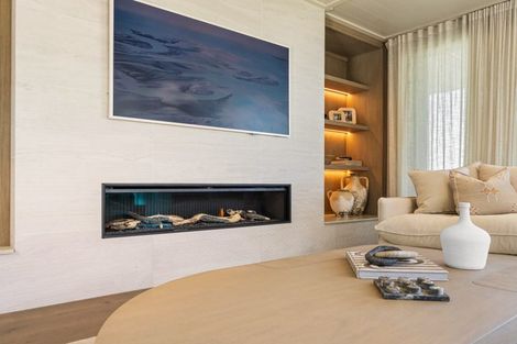 Photo of property in 10a Sunbrae Grove, Mount Maunganui, 3116