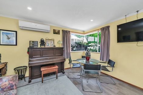 Photo of property in 5 Windsor Court, Rangiora, 7400