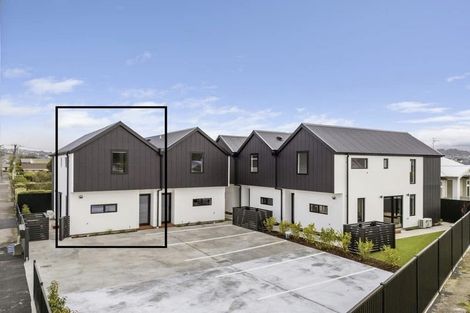 Photo of property in 24 Royal Crescent, Saint Kilda, Dunedin, 9012