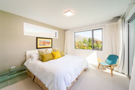 Photo of property in 4 Mcdonald Street, Wanaka, 9305