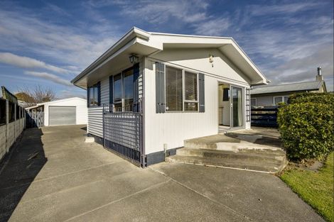 Photo of property in 5 Elliott Street, Taradale, Napier, 4112