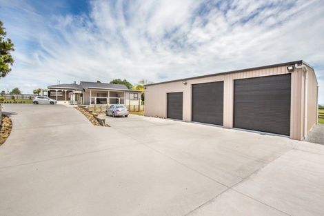 Photo of property in 574 Patumahoe Road, Pukekohe, 2678