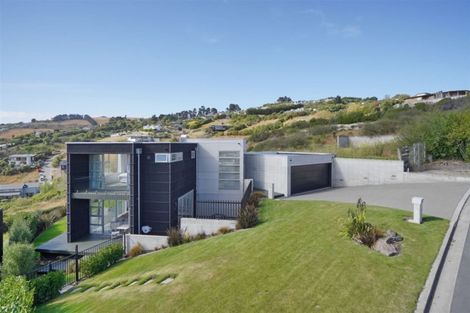 Photo of property in 105 Glenstrae Road, Redcliffs, Christchurch, 8081