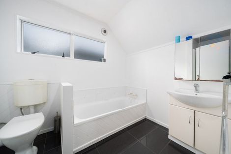 Photo of property in 5 Abilene Crescent, Churton Park, Wellington, 6037
