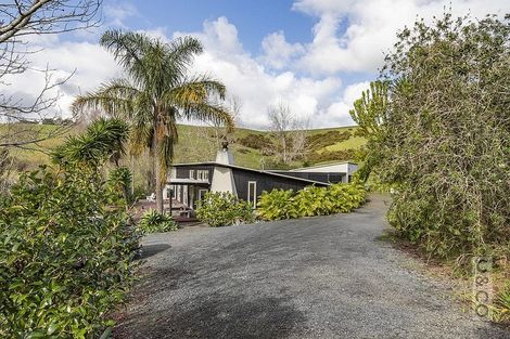 Photo of property in 8 Pineview Lane, Helensville, 0875