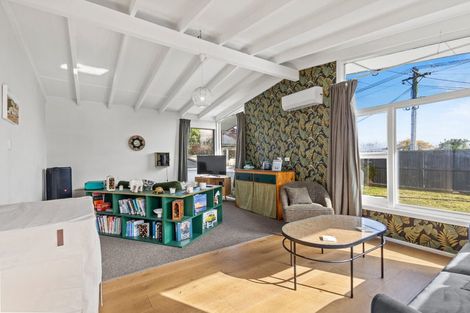 Photo of property in 181 Palmers Road, New Brighton, Christchurch, 8083