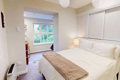 Photo of property in 55 Palliser Road, Roseneath, Wellington, 6011