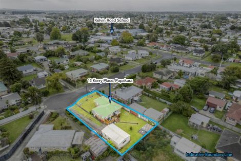 Photo of property in 12 Kerry Place, Papakura, 2110