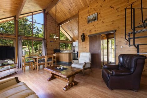 Photo of property in 21 Carlton Street, Bellevue, Tauranga, 3110