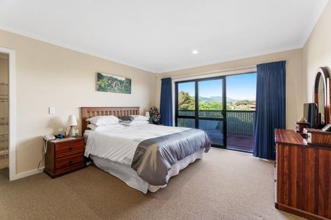 Photo of property in 25 Pateke Way, Paraparaumu Beach, Paraparaumu, 5032