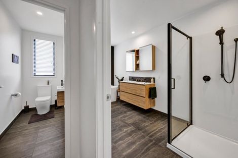 Photo of property in 4/20 Gordon Street, Glen Avon, New Plymouth, 4312