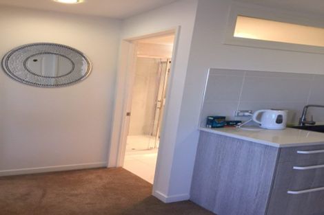 Photo of property in 104 Fairview Avenue, Fairview Heights, Auckland, 0632