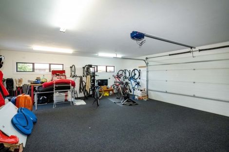 Photo of property in 18c Cambridge Terrace, Taradale, Napier, 4112