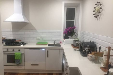 Photo of property in 34f1 Hawkestone Street, Thorndon, Wellington, 6011
