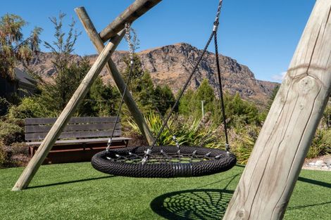 Photo of property in 28/6u George Bullen Lane, Arthurs Point, Queenstown, 9371