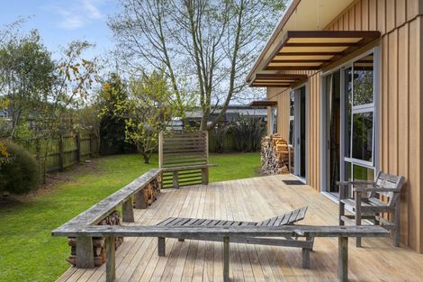 Photo of property in 18 Brompton Close, Richmond Heights, Taupo, 3330